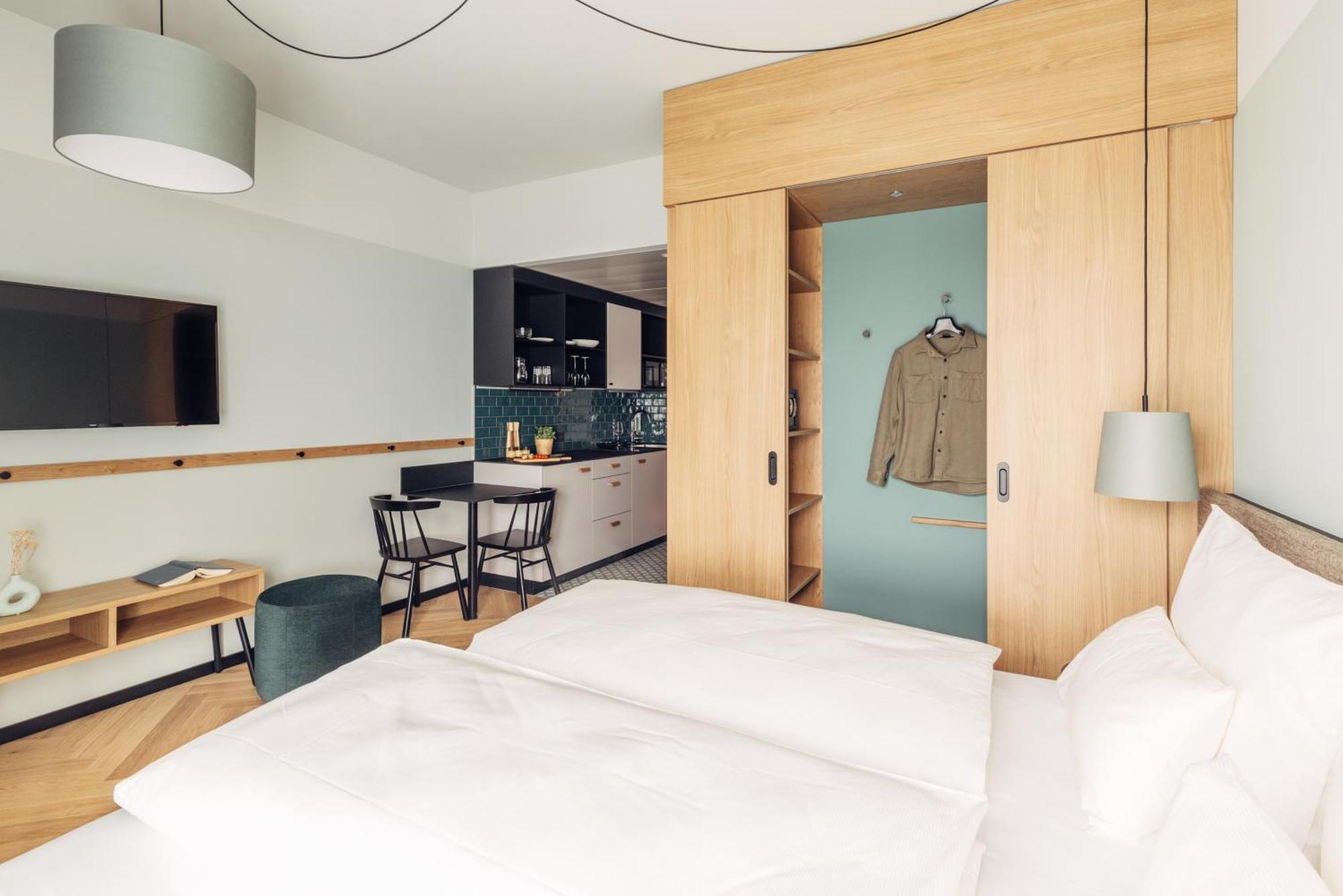 Harry'S Home Graz-Smart City Hotel & Apartments מראה חיצוני תמונה